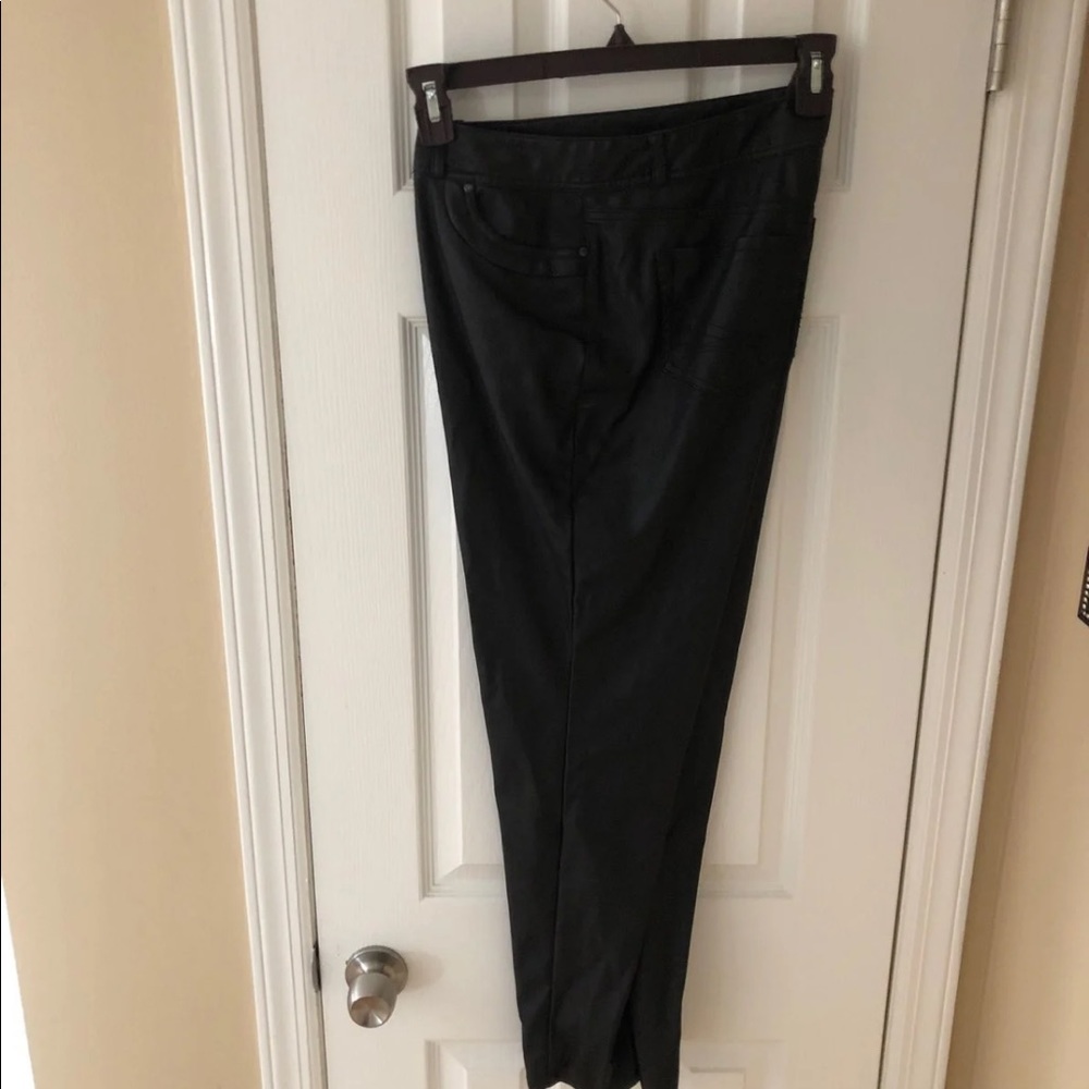 Ladies Faux Leather Black Pants. Size 14.